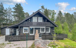 3 Bedroom Gorgeous Home In Treungen